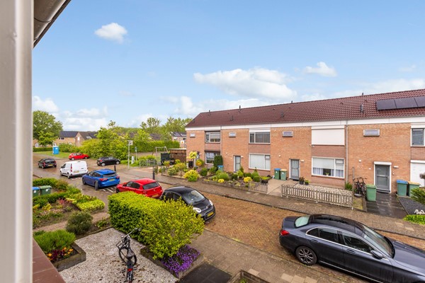 Foto - Te koop: Ruime hoekwoning met potentie!
